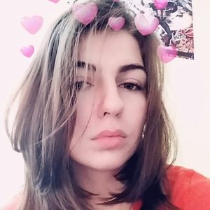 Meet your Posher, Briana